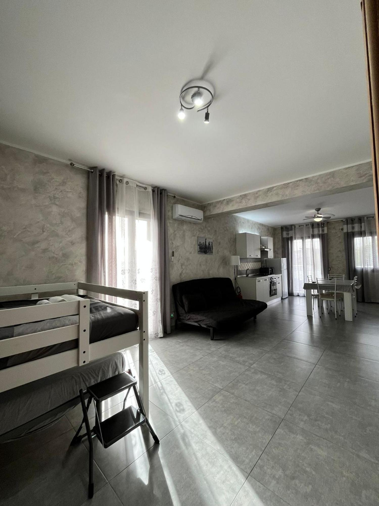 Apartment Fd House